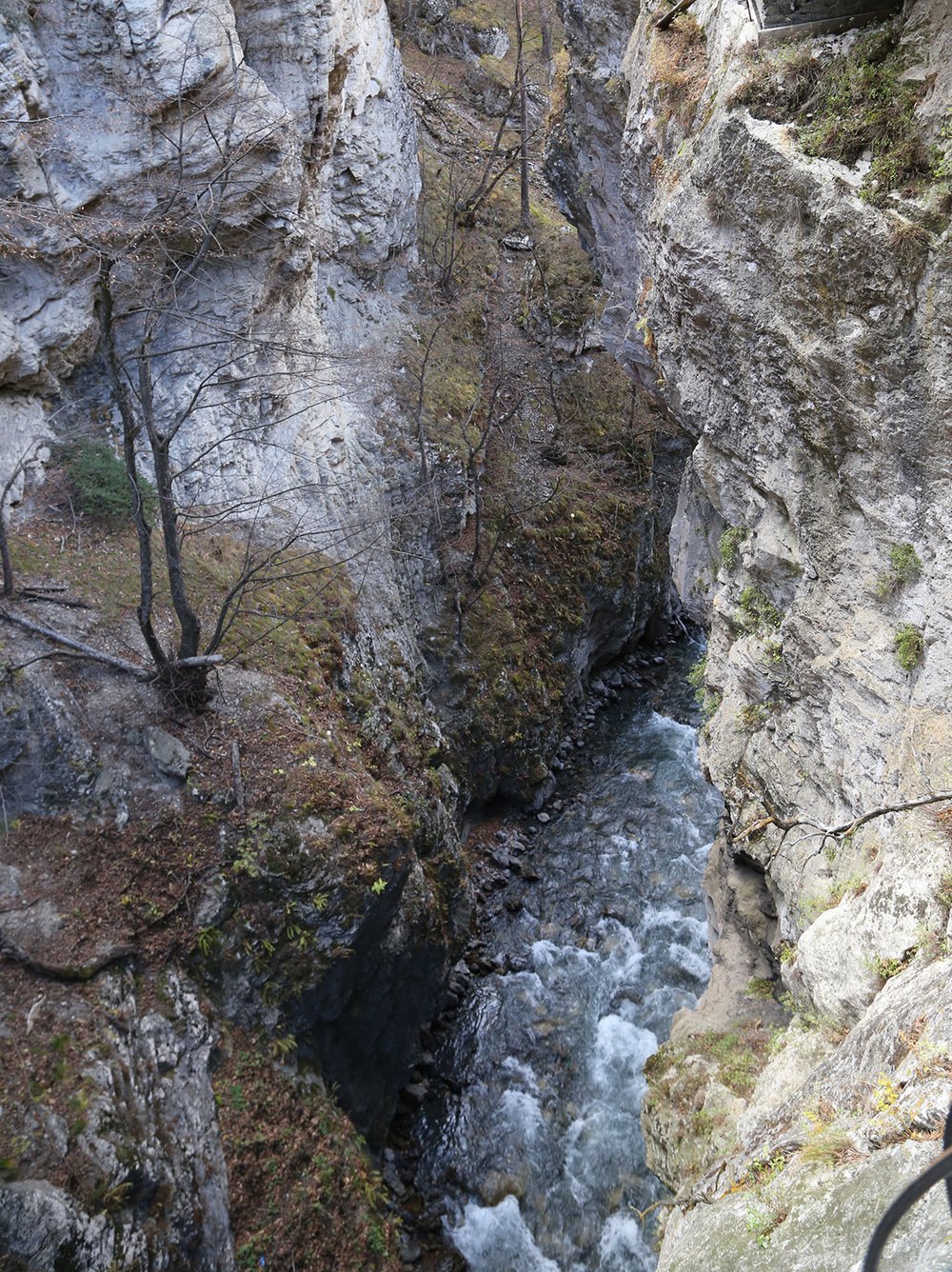 Куртатинское ущелье: водопад каскадный, Кадаргаванский каньон.