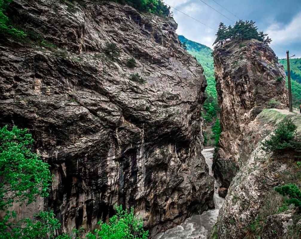 Куртатинское ущелье Кадаргаванский каньон