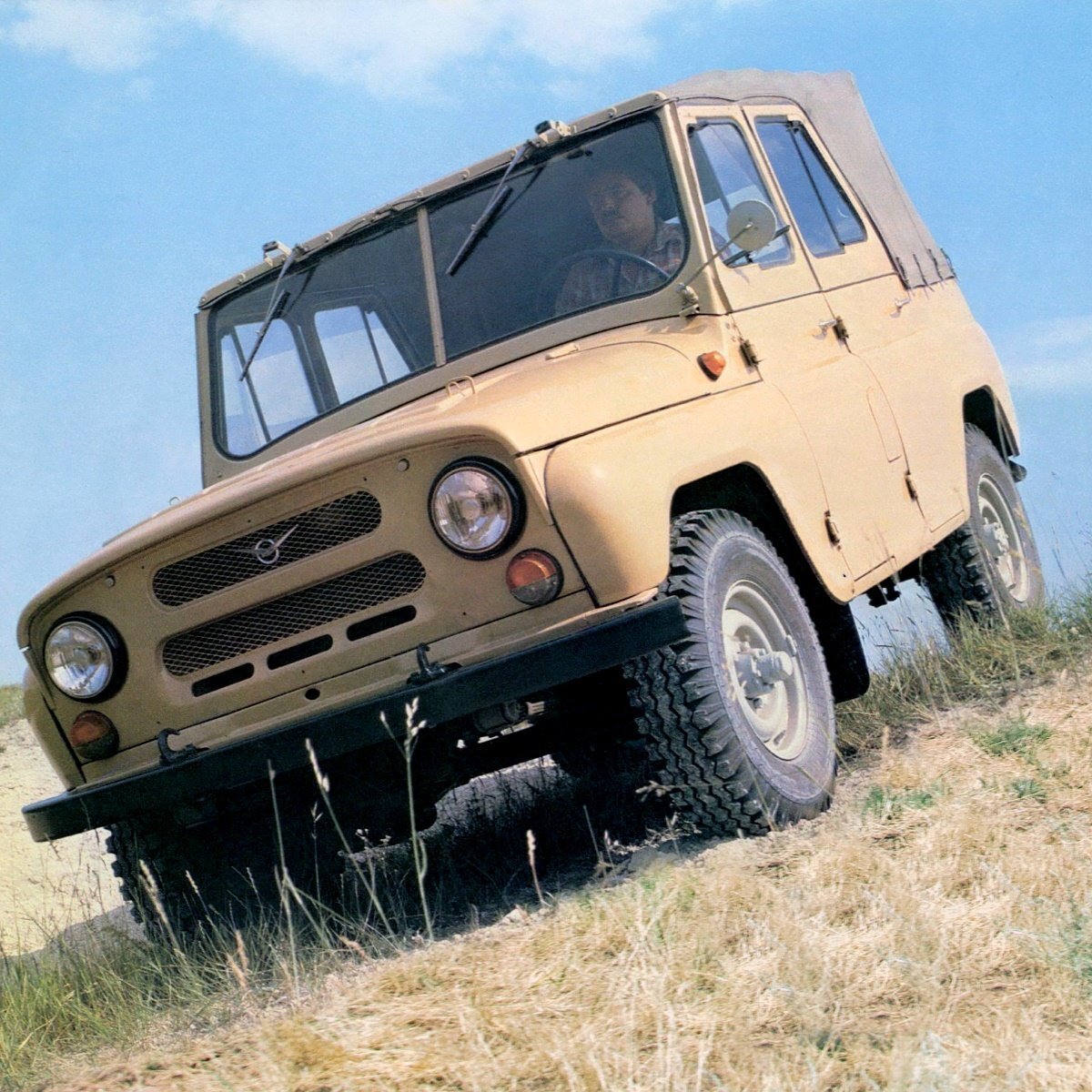 УАЗ 469б