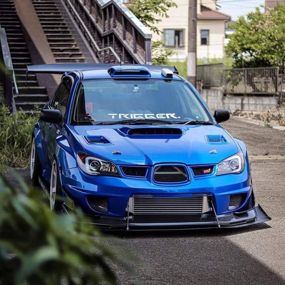 Субару Импреза WRX