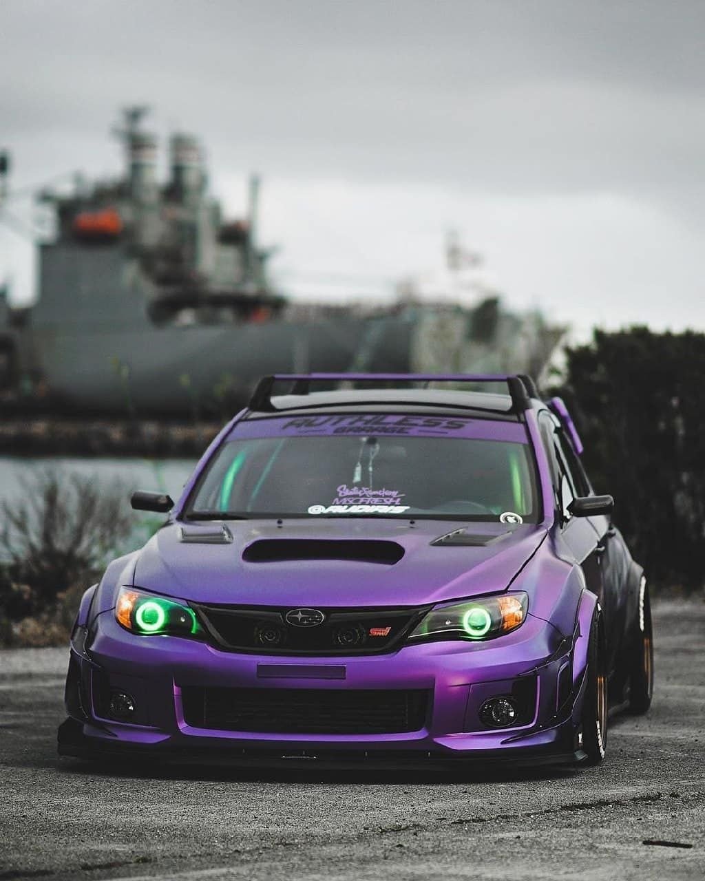 Субару Импреза WRX STI