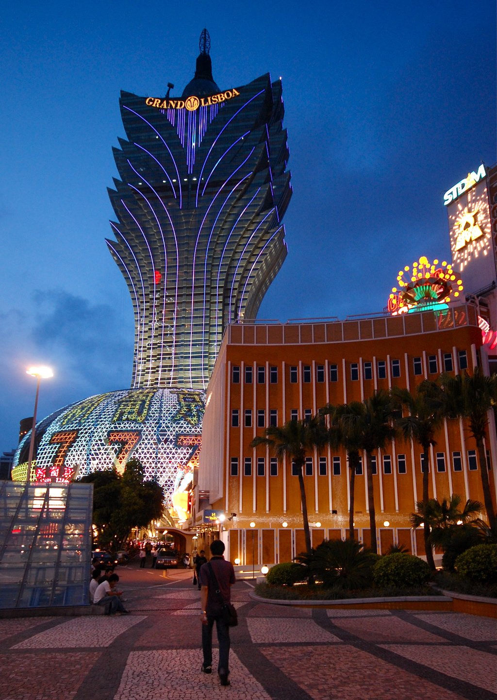 Отель Grand Lisboa в Макао Китай