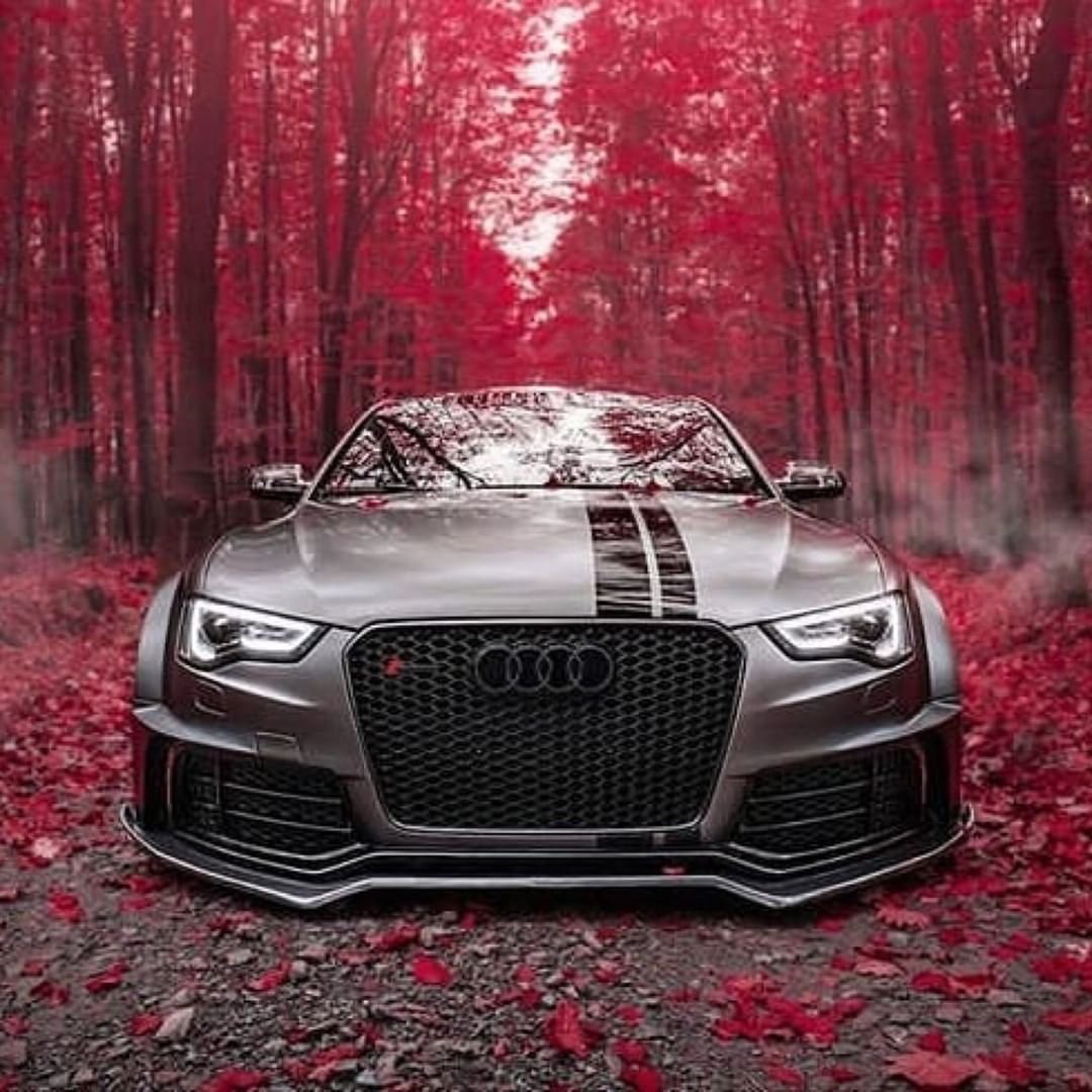 Audi r6