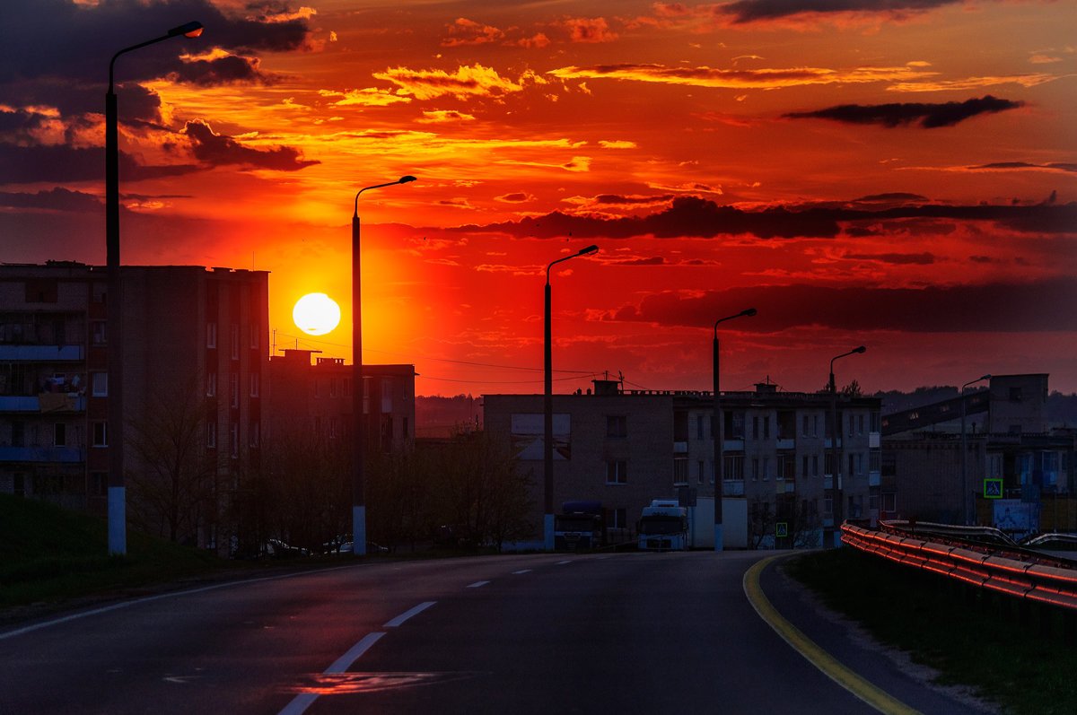 Закат в городе