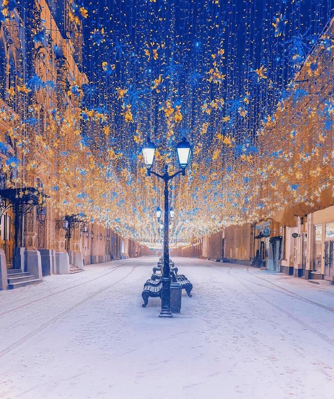 Никольская улица Москва
