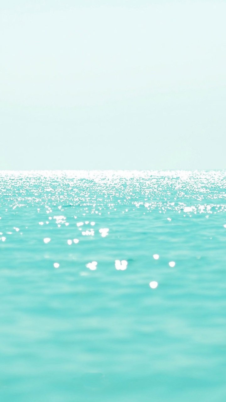 Бирюзовое море