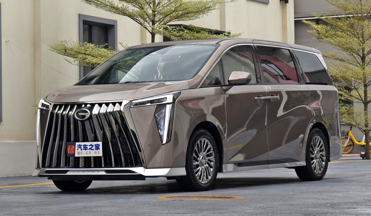 Новый китайский минивэн GAC gm8