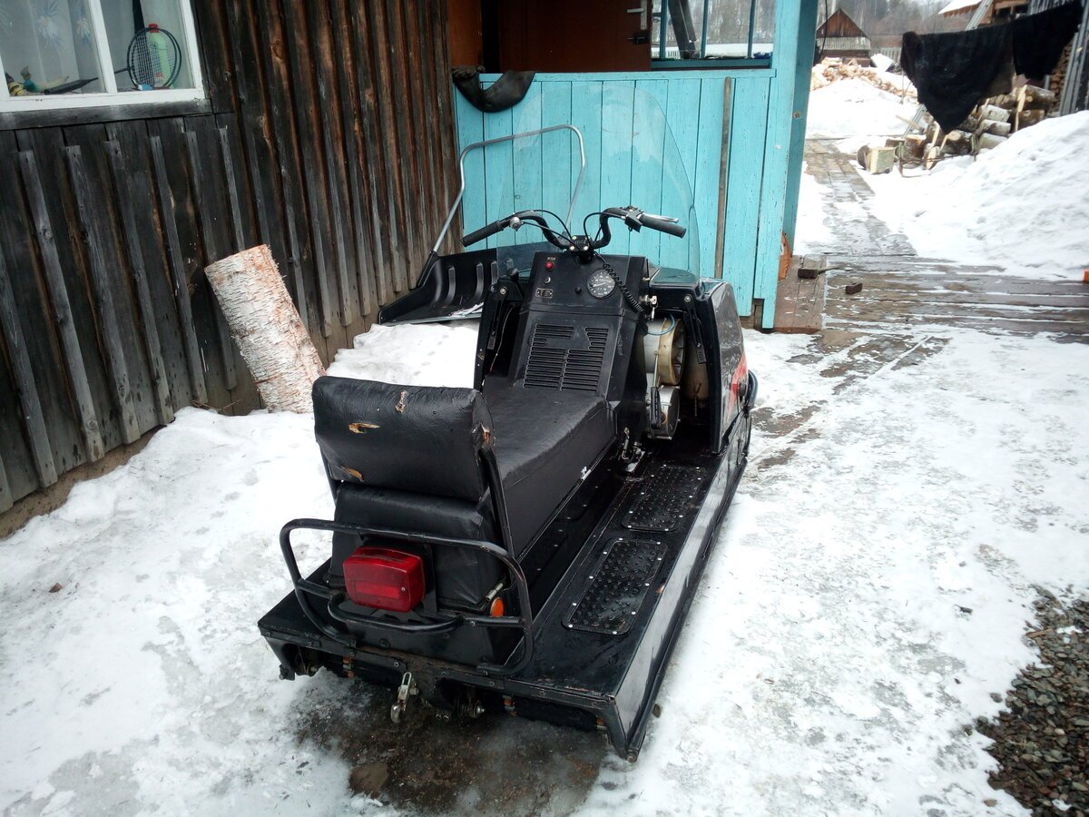 Снегоход Буран черный 2019