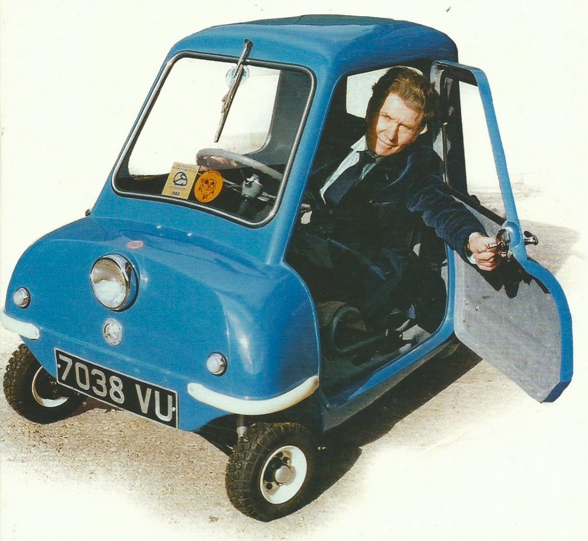 Трехколесный Peel p50 салон