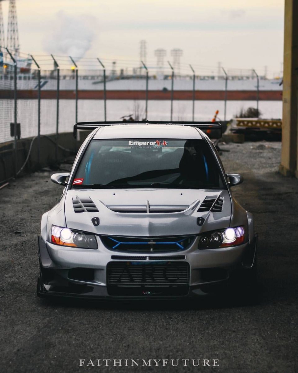 JDM Mitsubishi Lancer Evolution 4