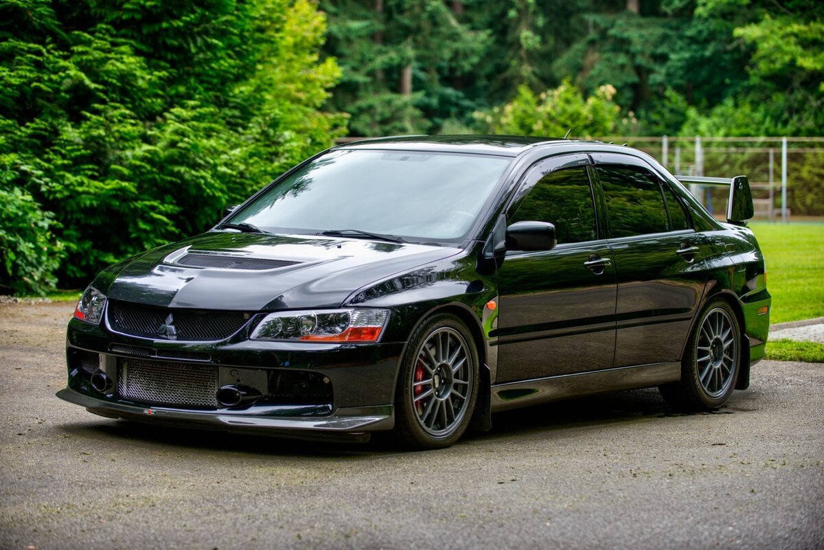 Mitsubishi Lancer Evolution IX Mr