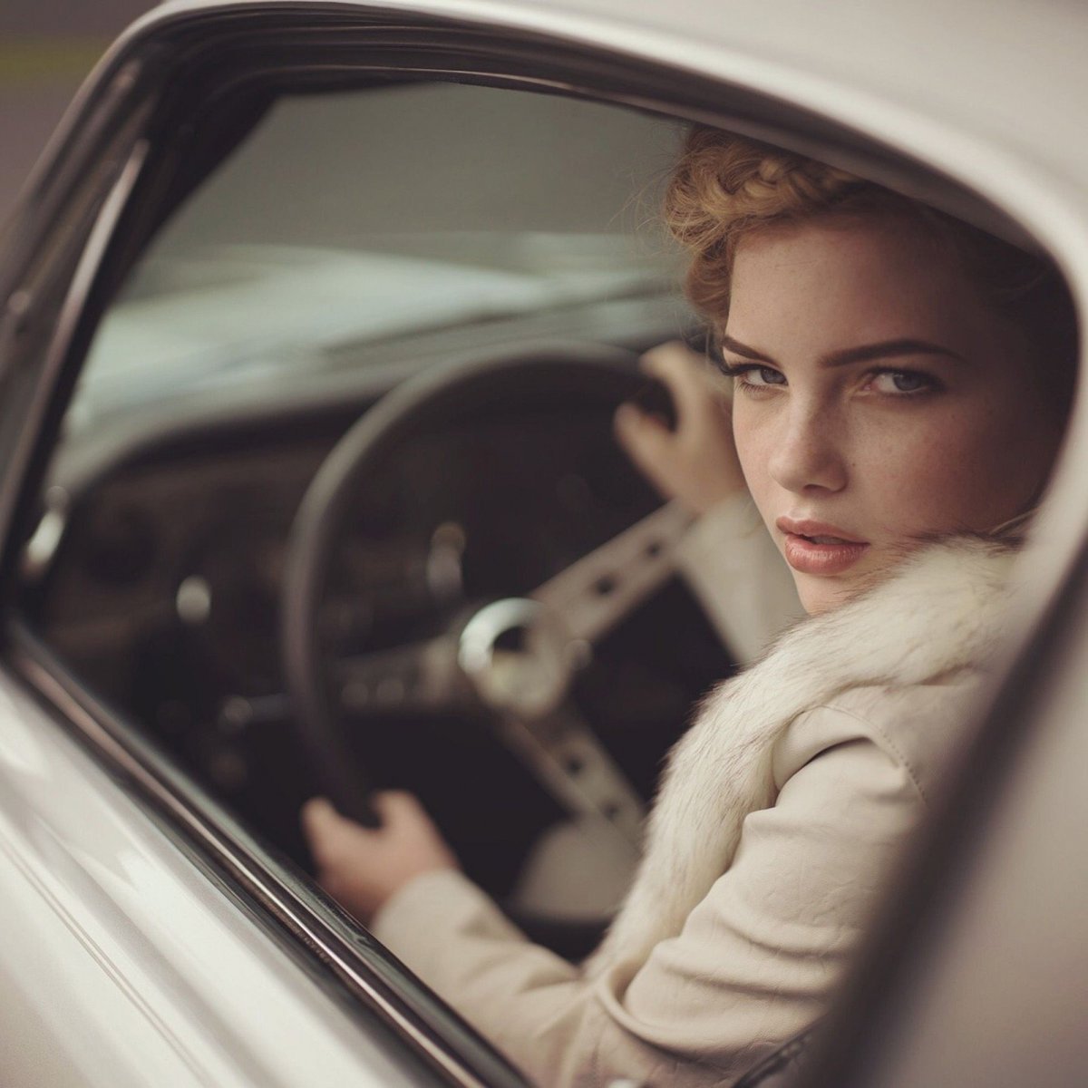 Фотосет у авто