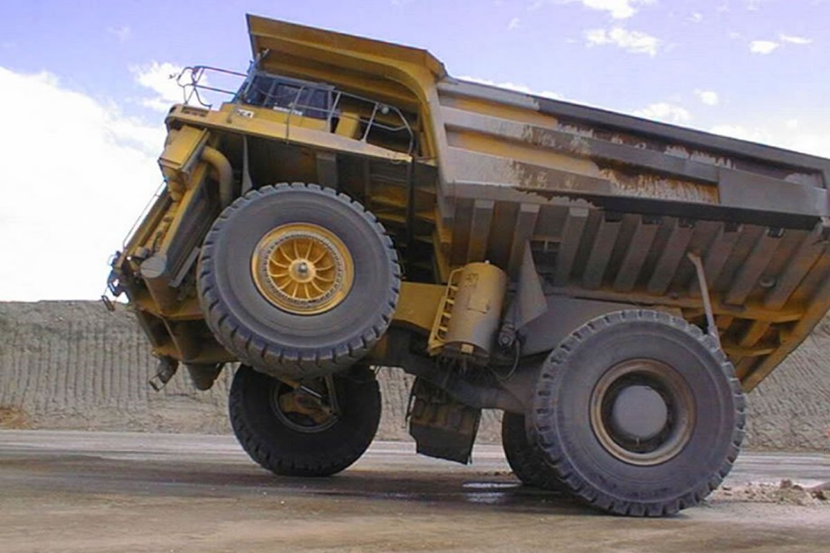 БЕЛАЗ К 700