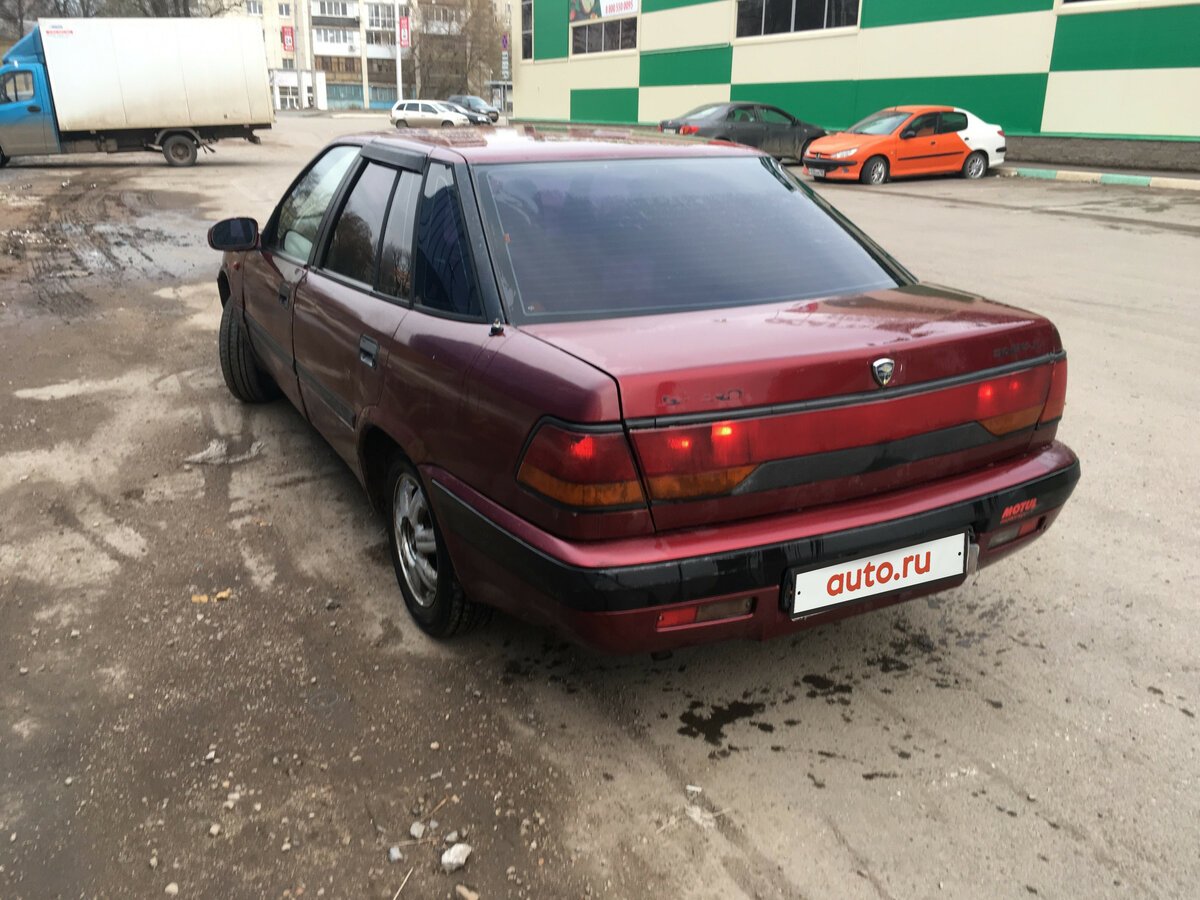 Daewoo espero 1996 красная