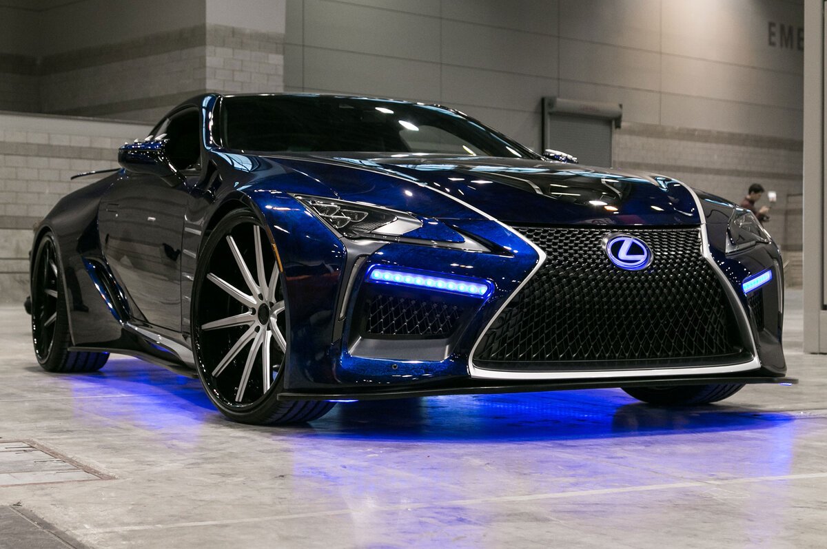Lexus lc500 черная пантера