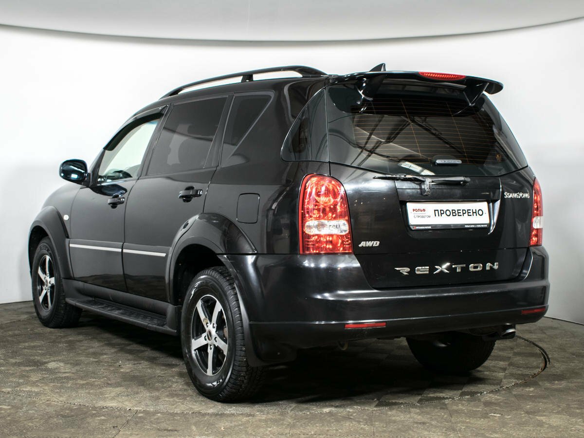 SSANGYONG Rexton r22