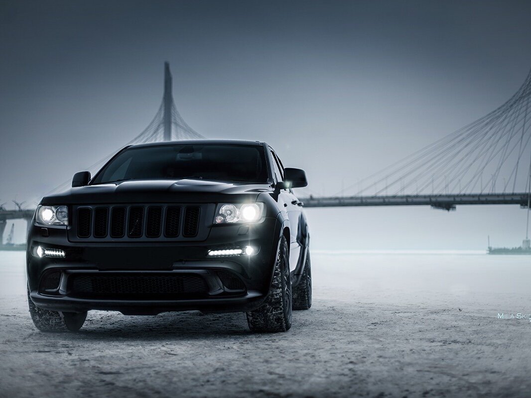 Jeep Grand Cherokee Black