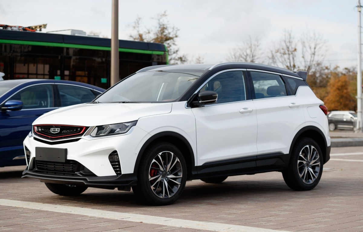 Кроссовер Geely sx11