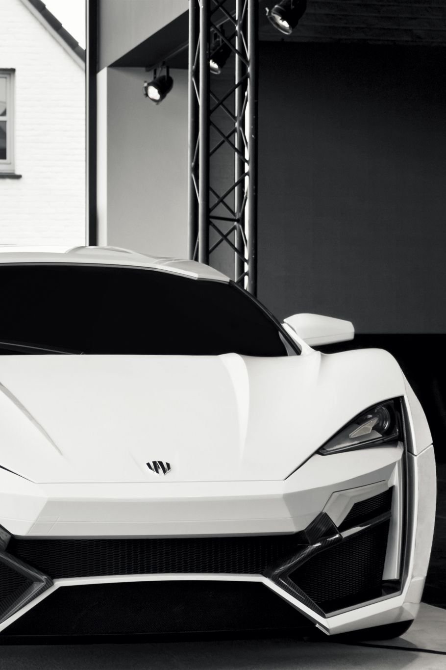 W Motors Lykan Hypersport