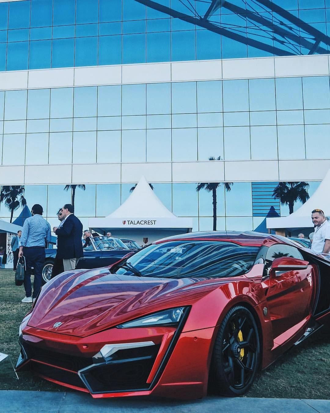 W Motors Lykan Hypersport