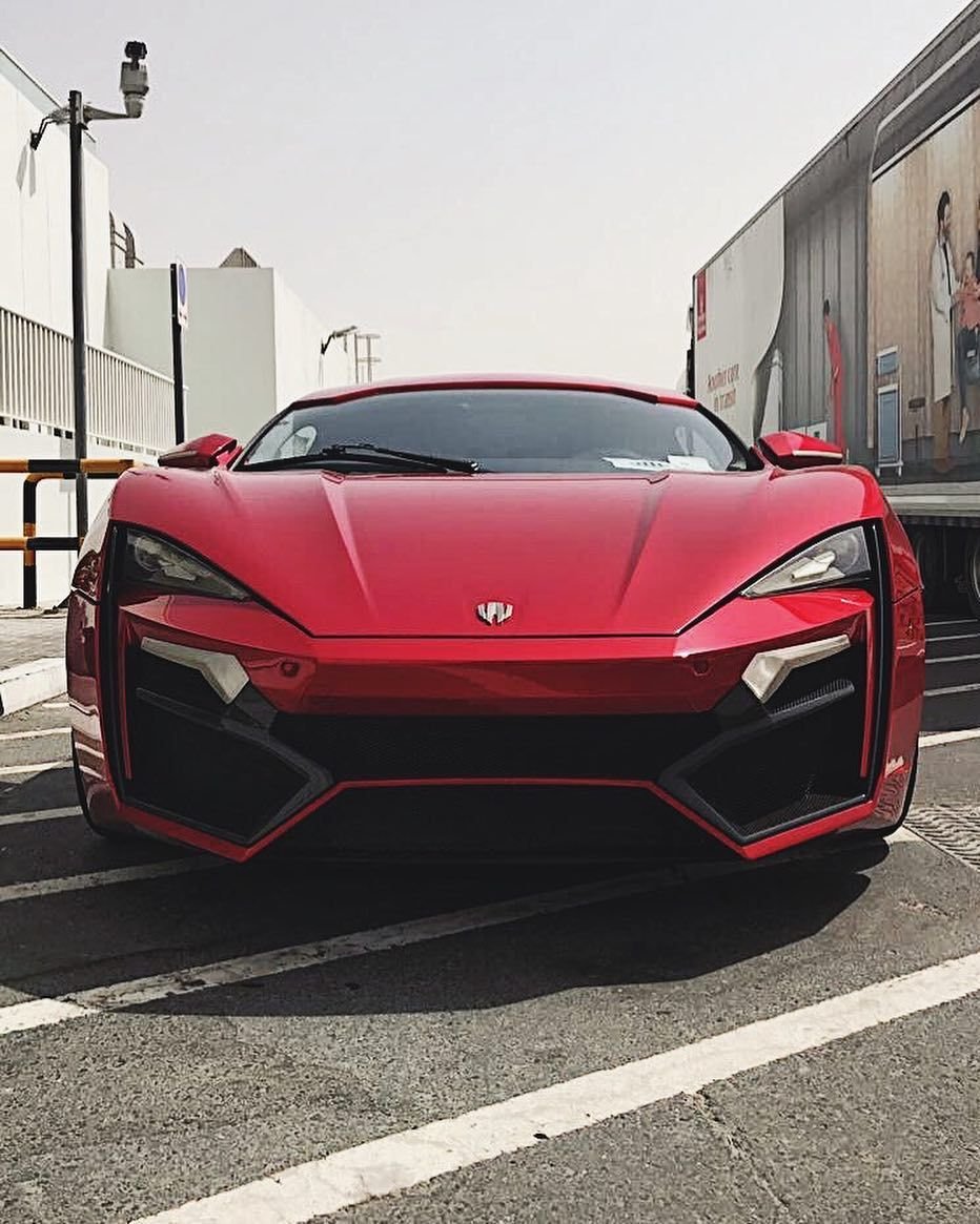 Lykan Hypersport