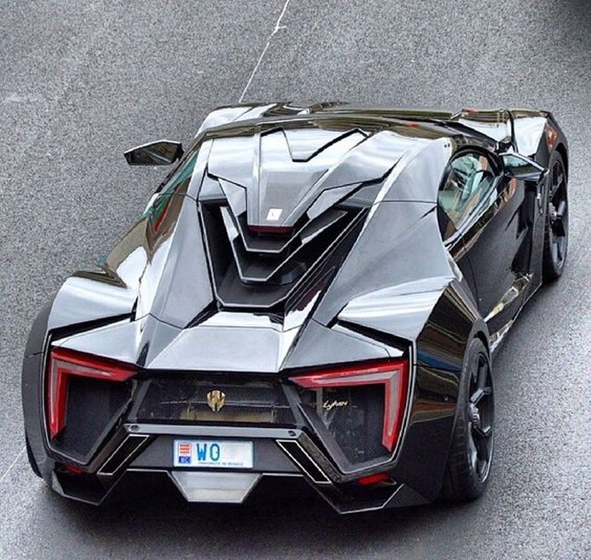 2013 W Motors Lykan Hypersport