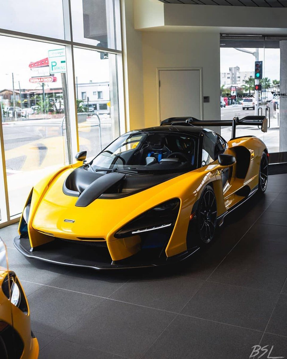 MCLAREN Senna