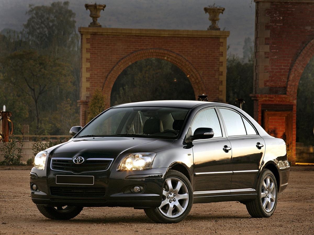 Toyota Avensis 2