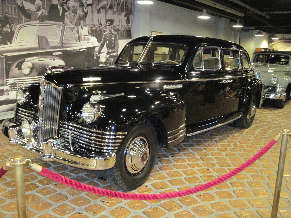 Лимузин ЗИС 115 броневик