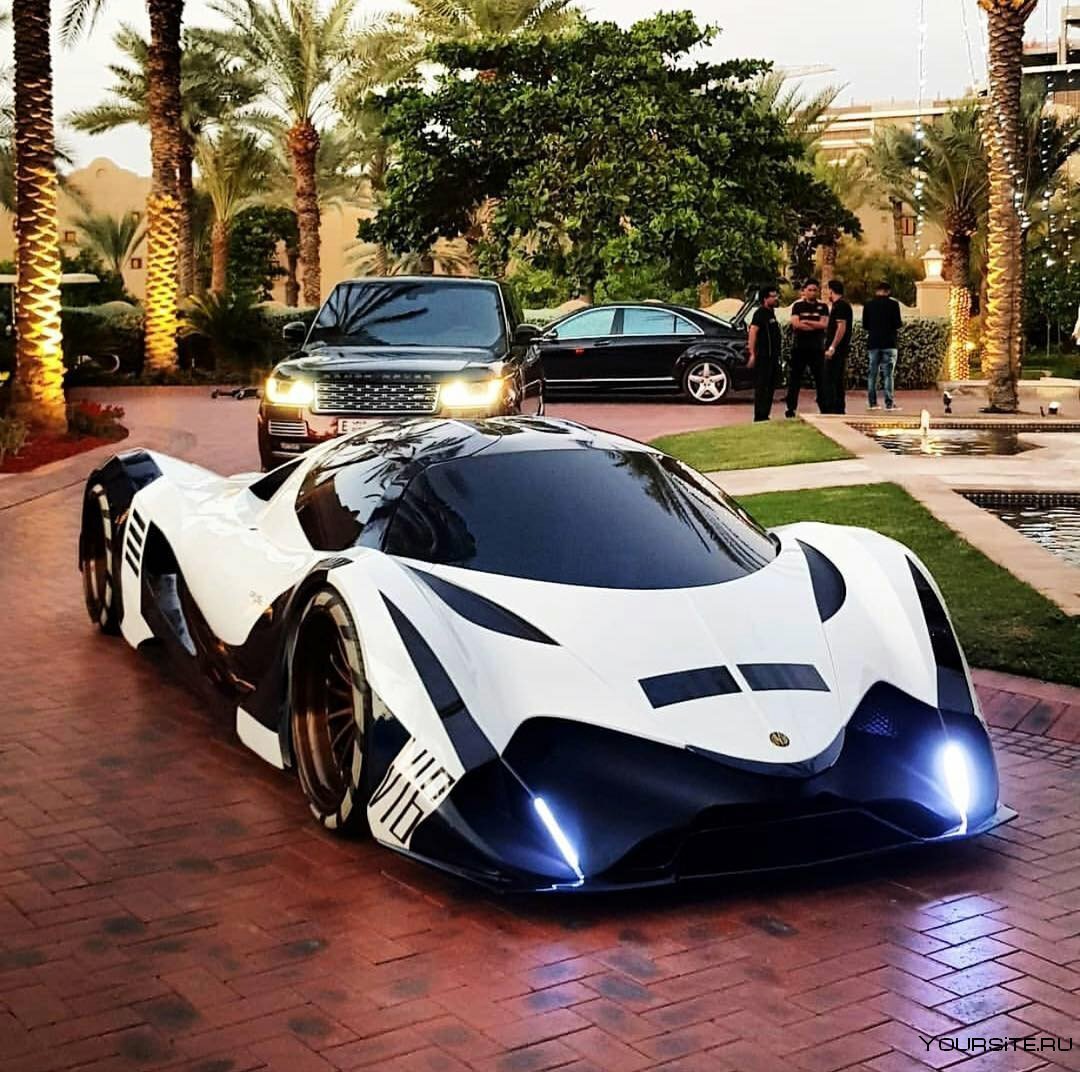 Гиперкар Devel Sixteen