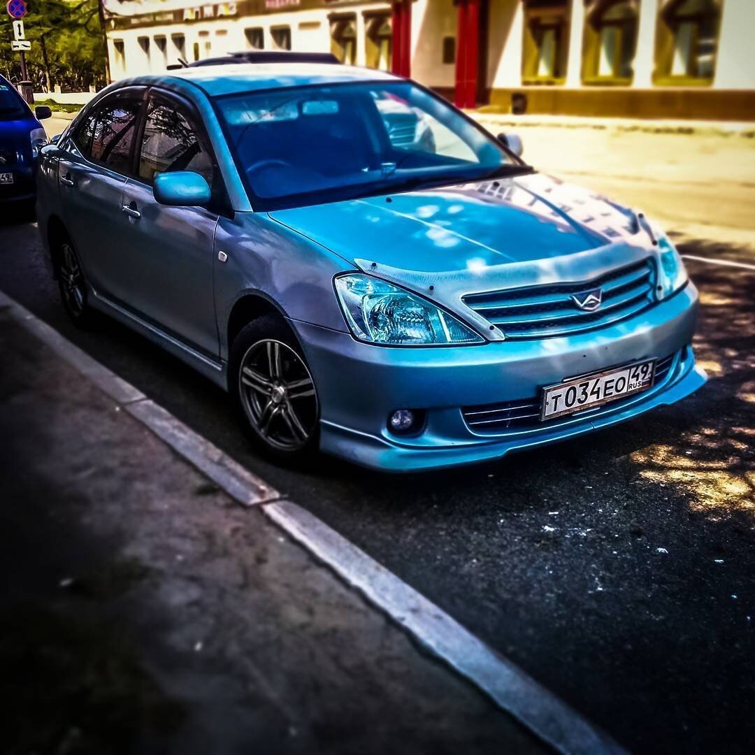 Тойота Аллион синий