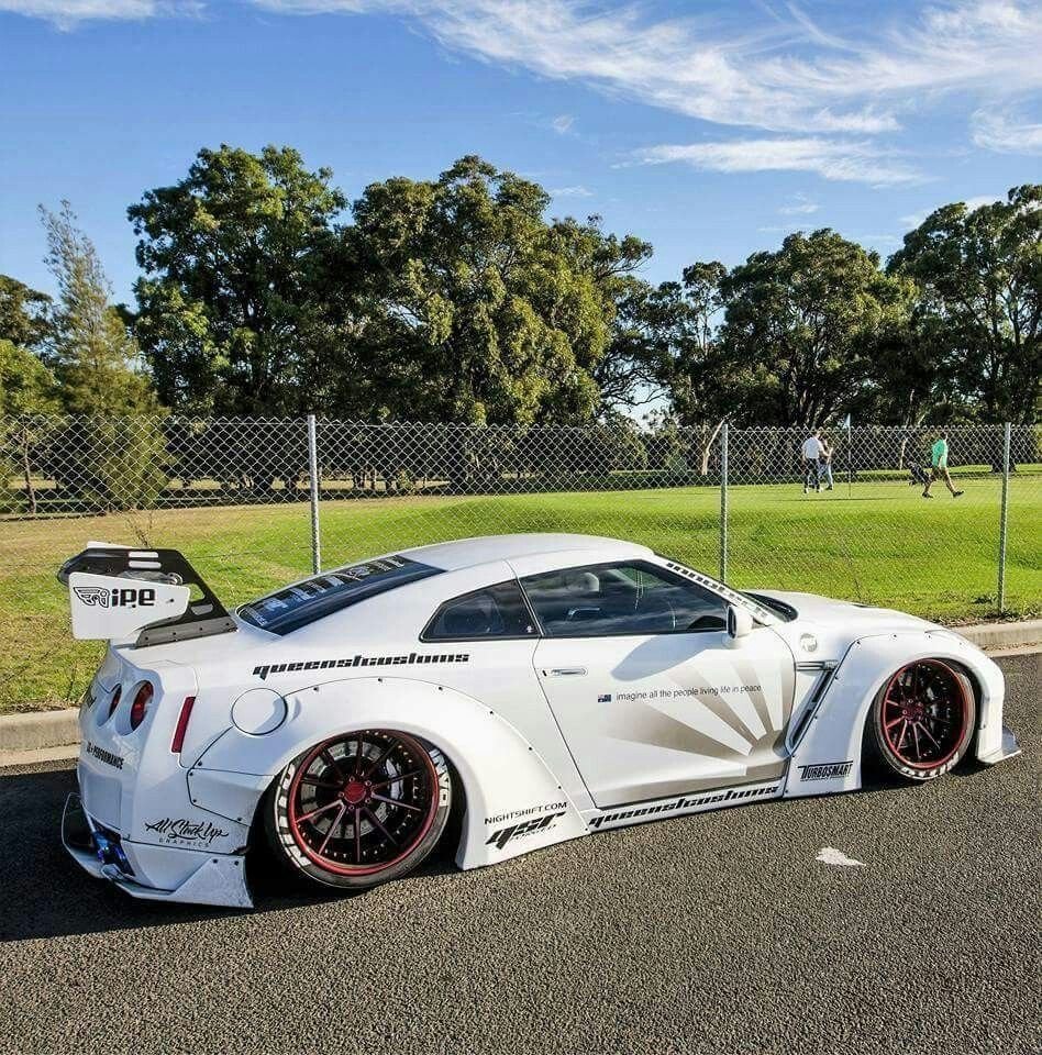 Nissan Skyline GTR r35