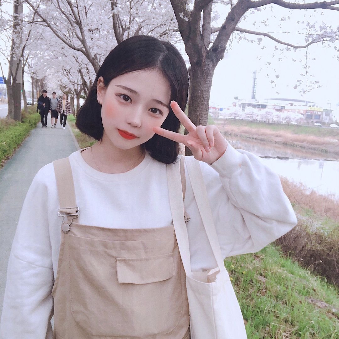Кореянки ulzzang с каре