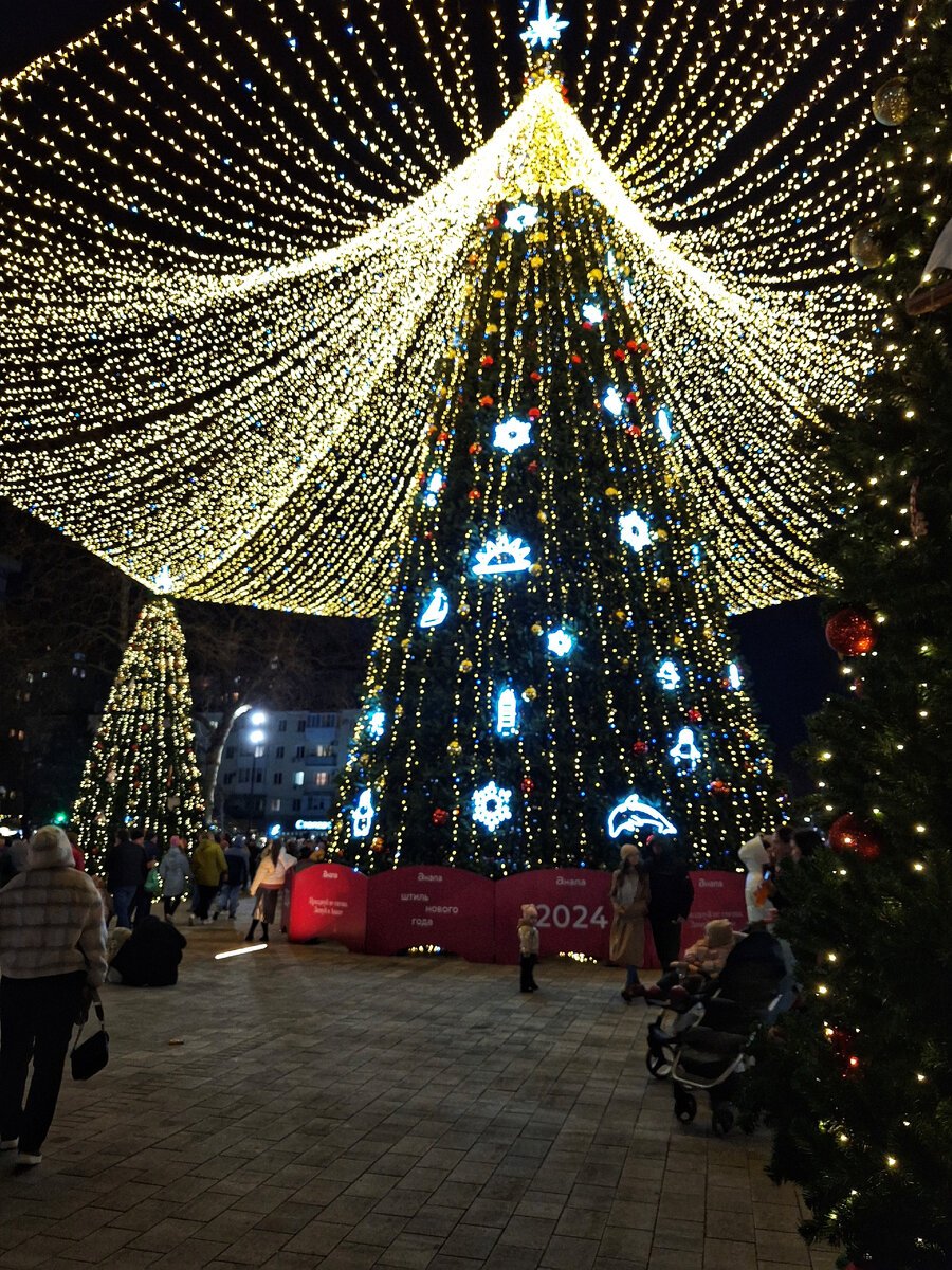 Самая красивая елка в мире