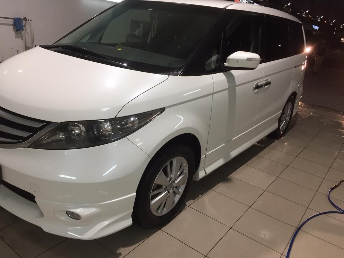 Honda Elysion 2006