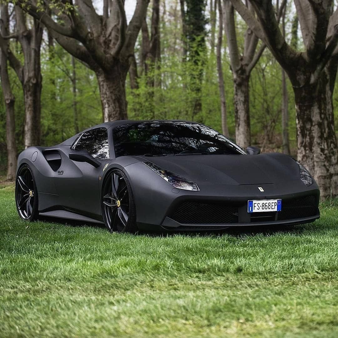Ferrari 488 GTB 2015 суперкар черный