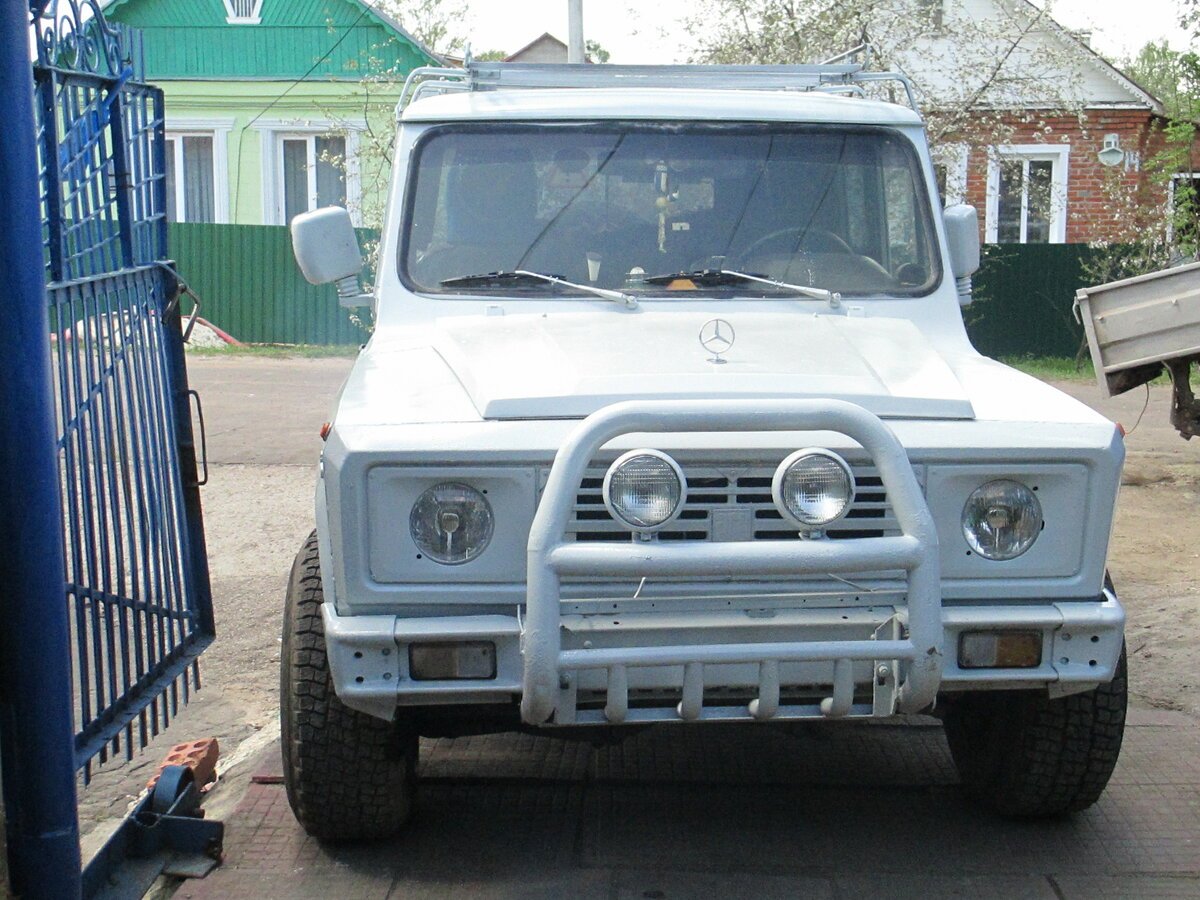 Aro 24 2.5 МТ, 1990