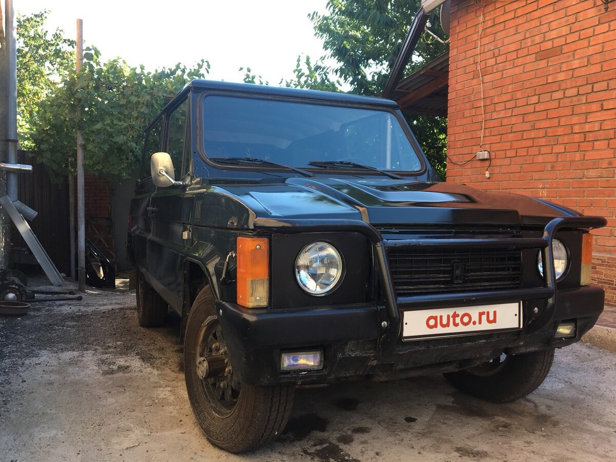 1984 Aro 10
