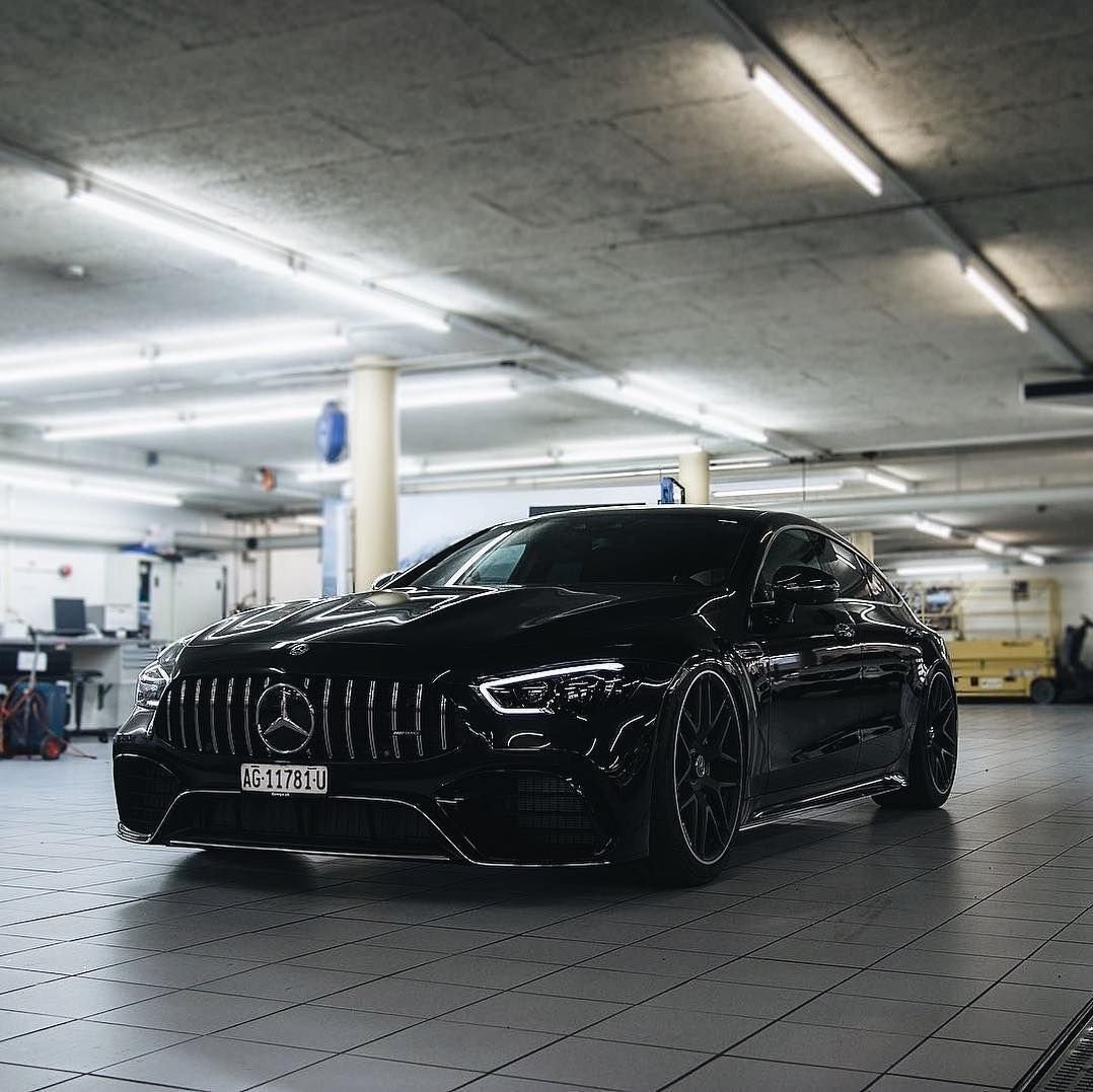 AMG gt 63s черный