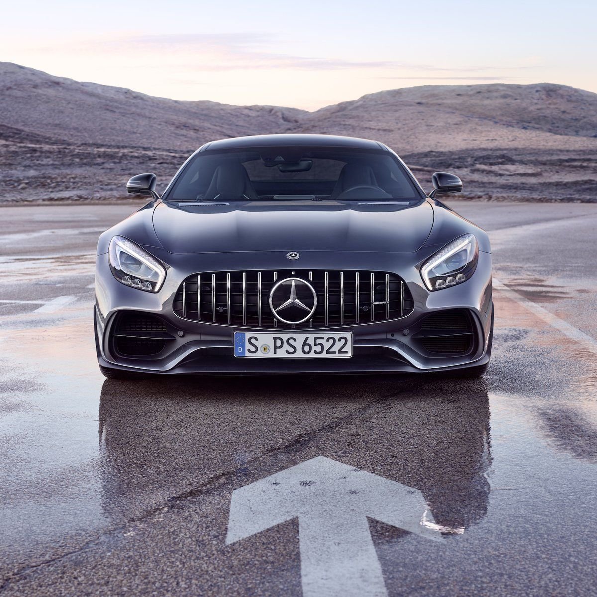 Mercedes Benz AMG 4k