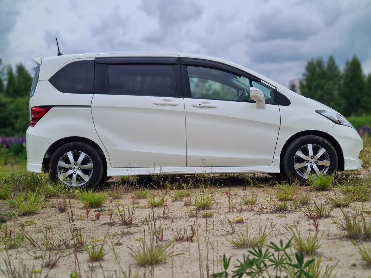Honda freed 2011