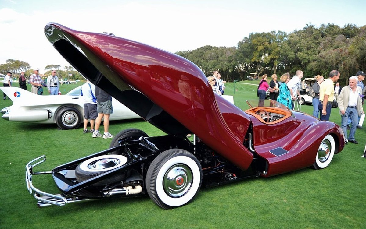 1948 Buick Streamliner