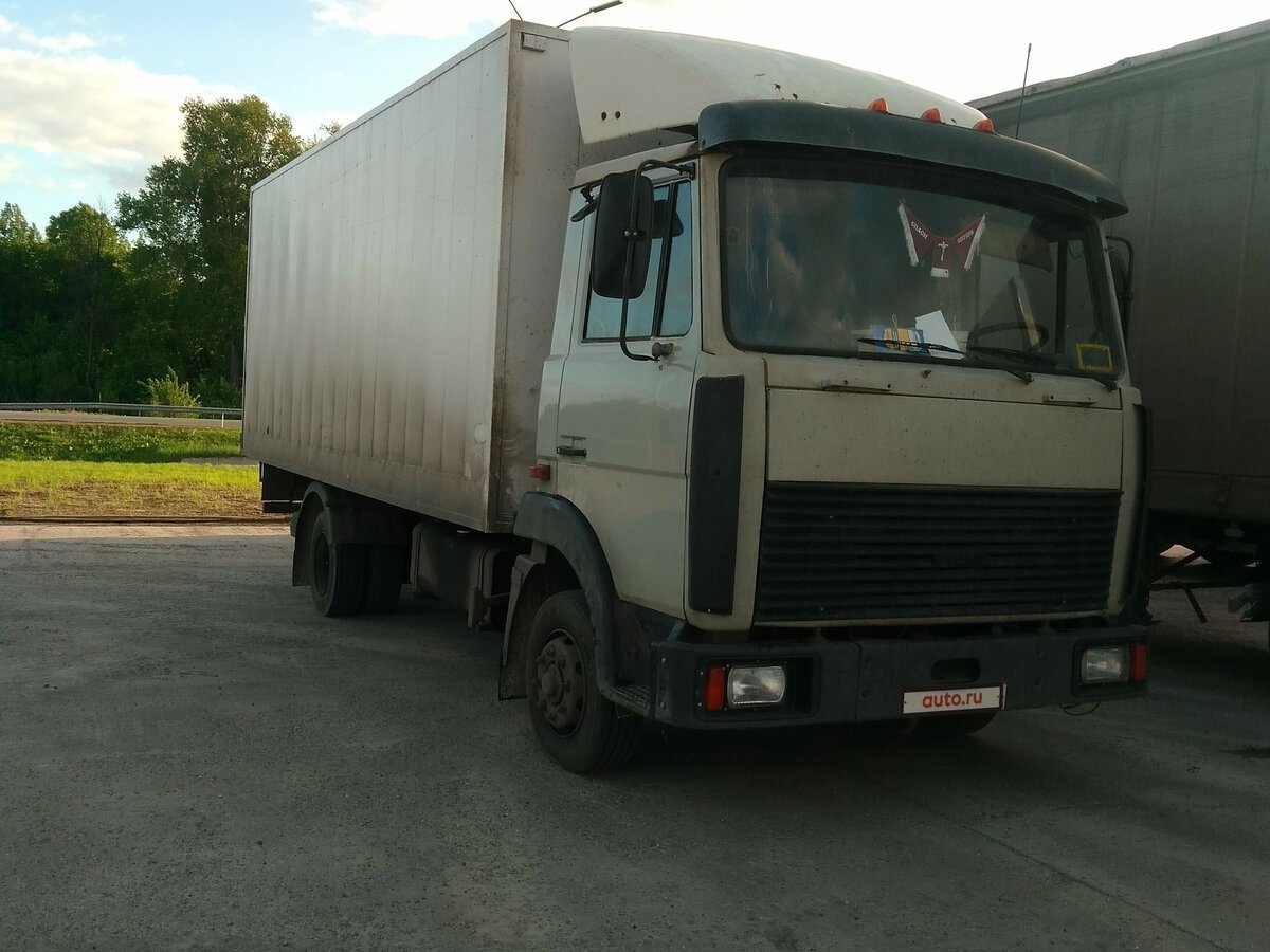 МАЗ 4370 фургон
