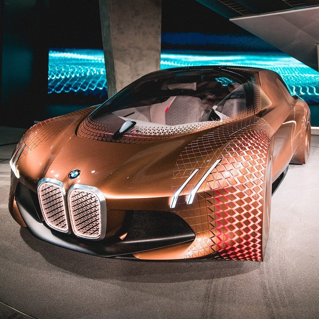 БМВ Vision next 100