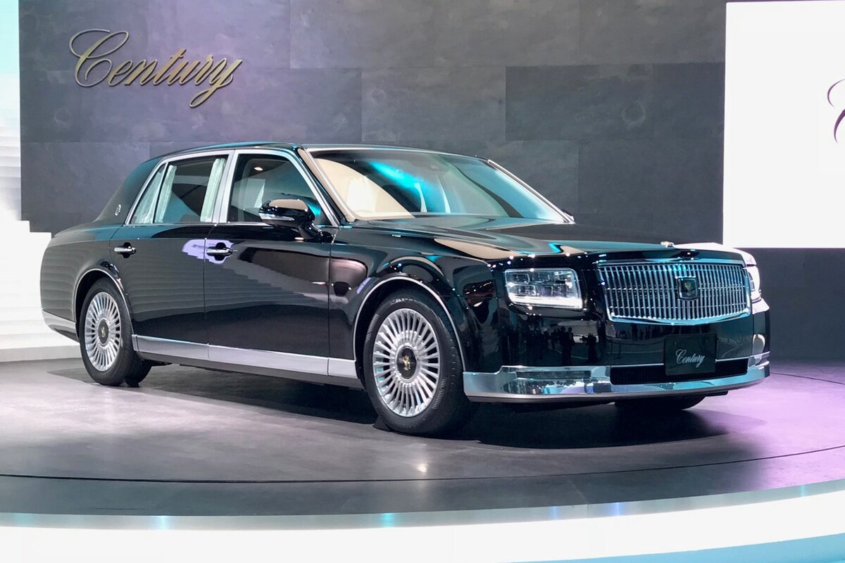 Toyota Century 2017