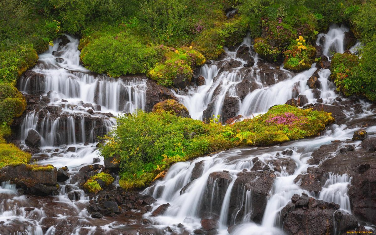 Каскадный водопад Водопадный