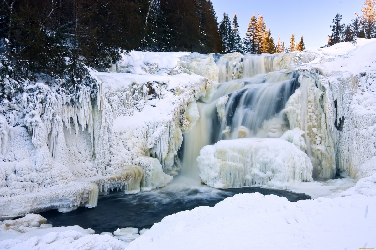 Водопады ахинкоски