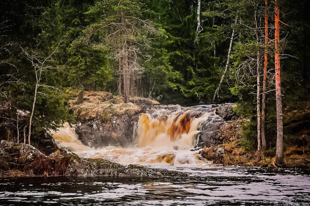 Водопад Тохмайоки Карелия
