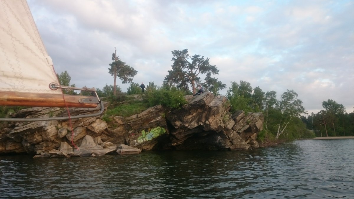 Синара озеро Челябинская область с палатками