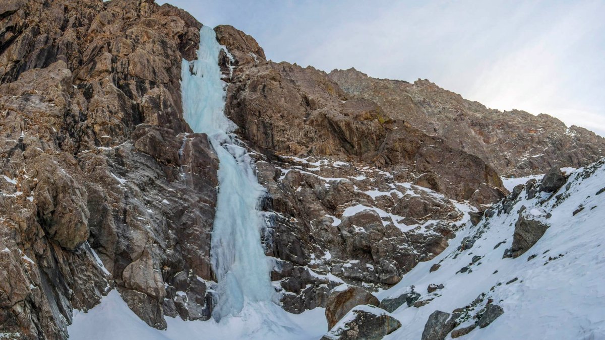 Водопад Зейгалан в Северной Осетии